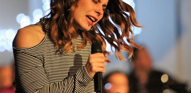 Chanteuse Aurélie Zélie